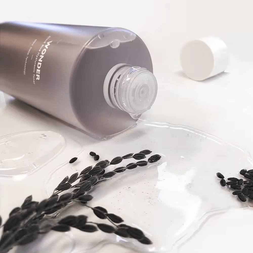 Haruharu Wonder Black Rice Hyaluronic Toner