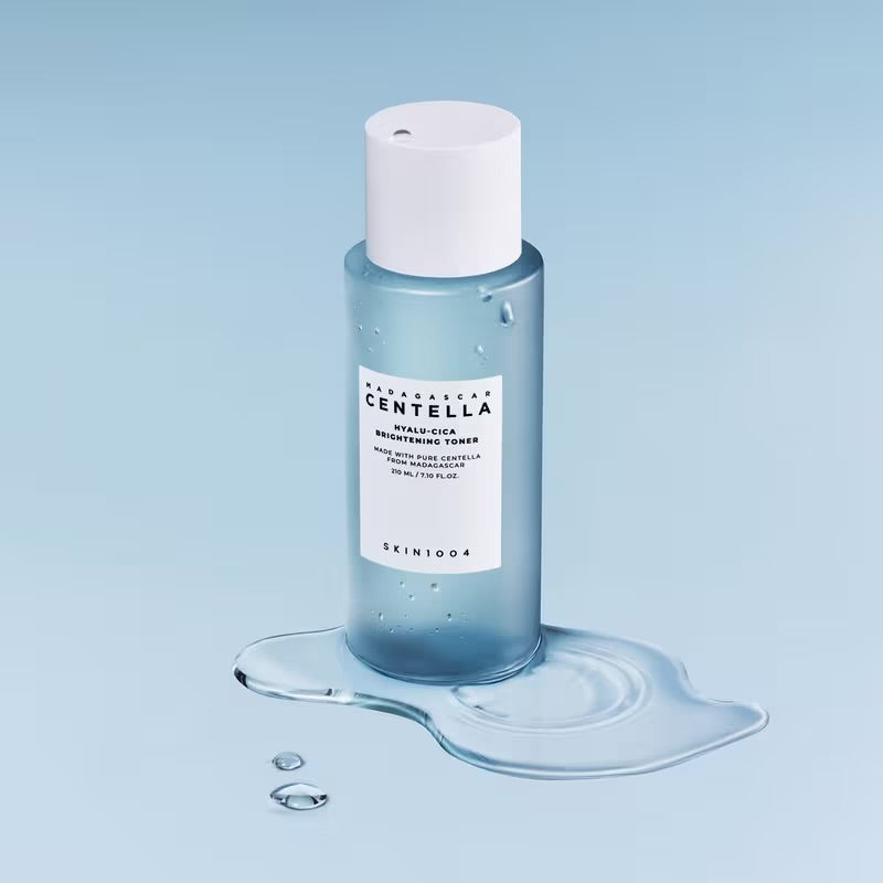 Skin1004 Madagascar Hyalu-Cica Brightening Toner 210ml